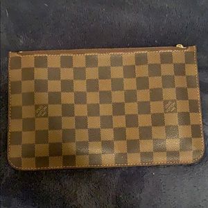 Louis Vuitton Pochette